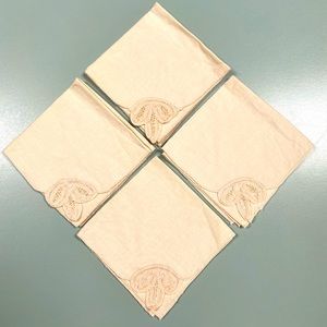 5/$20⭐️Antique set